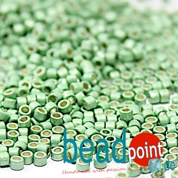 TOHO Treasure 11/0 PermaFinish Galv. Mat Seafoam #PF560F 3gr