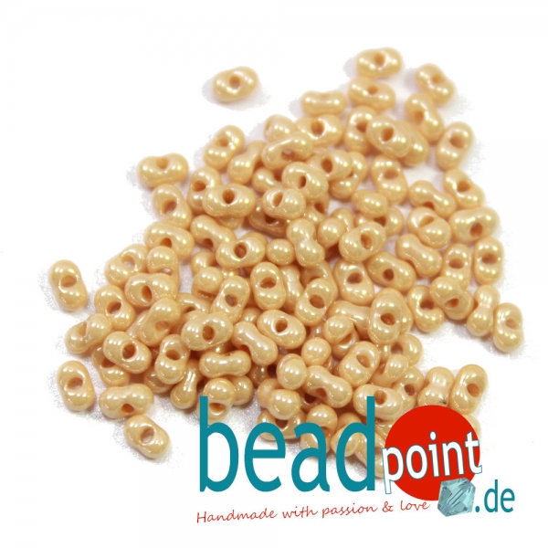 Matsuno Peanut Bead 2x4mm #P4002 100gr.