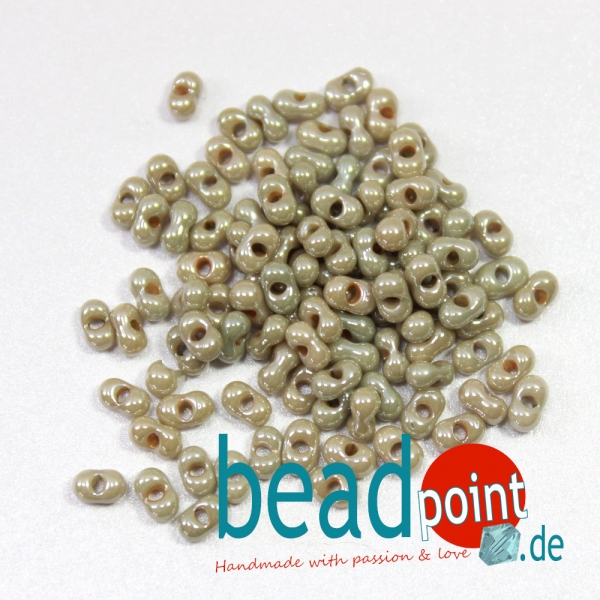 Matsuno Peanut Bead 2x4mm #P4015 100gr.